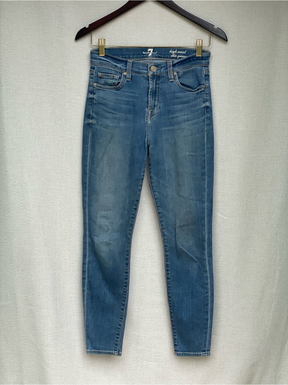 7 For All Mankind Gwenevere High-Rise Jeans in Medium Blue Wash